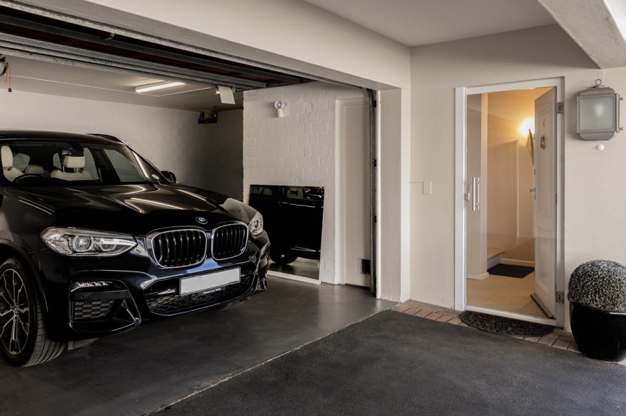 3 Bedroom Property for Sale in Higgovale Western Cape